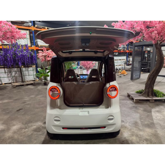 Quad Cabin – malé elektrické auto pre 4 osoby | enerbike.sk